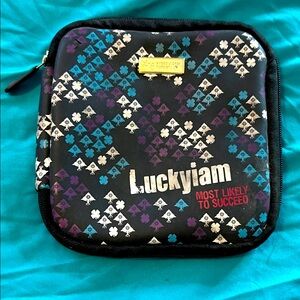 🔥LRG LUCKYIAM PADDED ZIPPER CASE CAMO TREES COLLECTORS